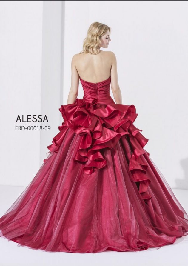 ALESSAのカラードレス