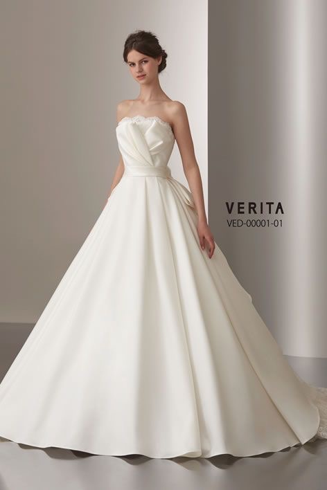 VERITAのウエディングドレス