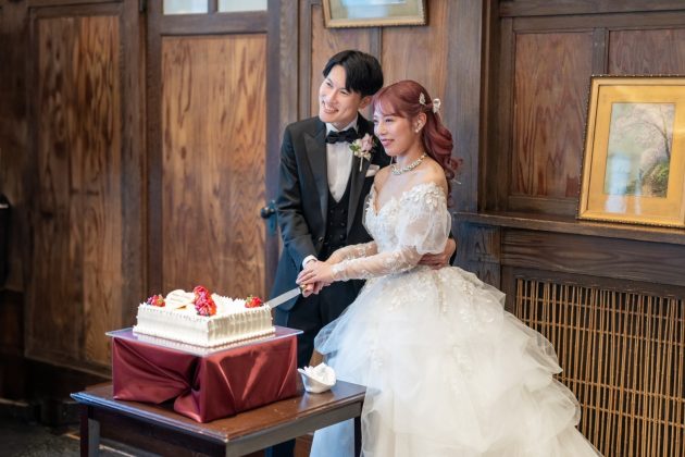 レンタルウエディングドレスとレンタルタキシード
