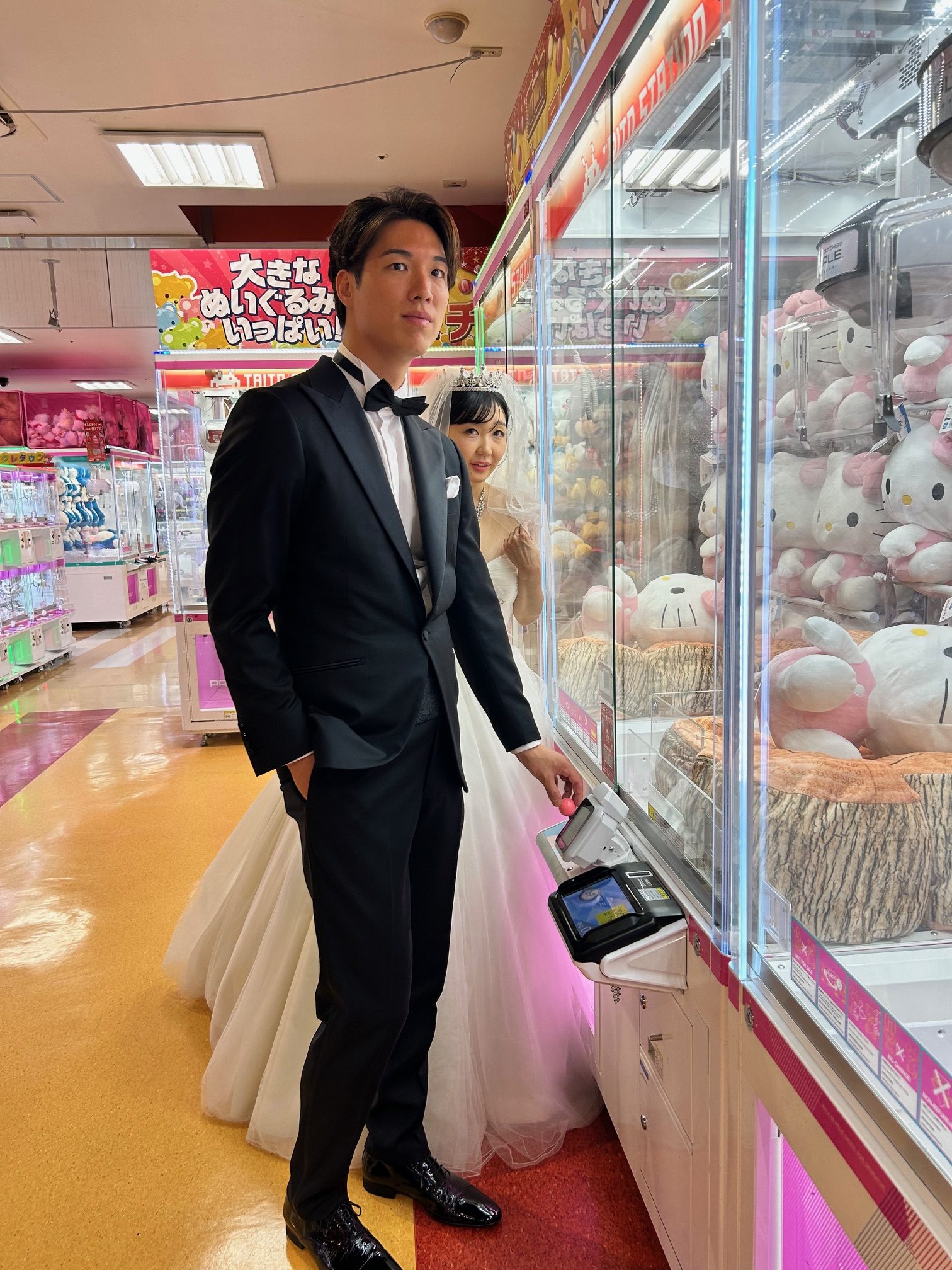 レンタルウエディングドレスとレンタルタキシード