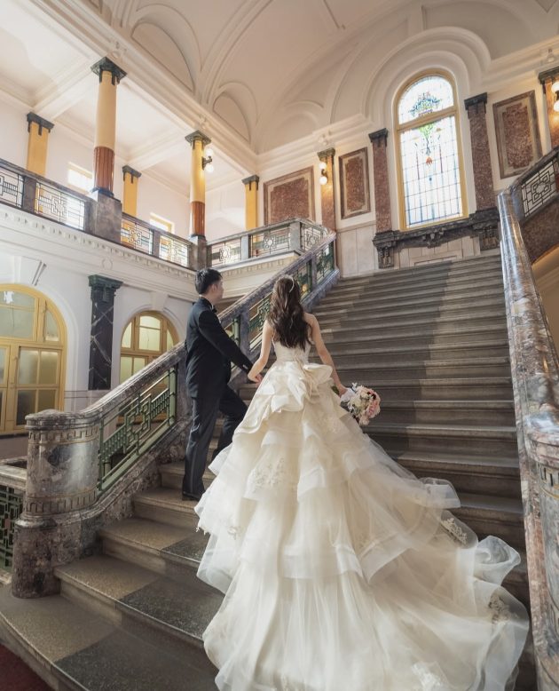 レンタルウエディングドレスとレンタルタキシード