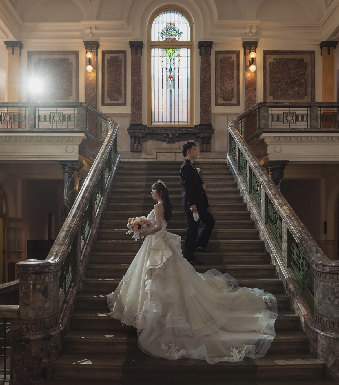 レンタルウエディングドレスとレンタルタキシード