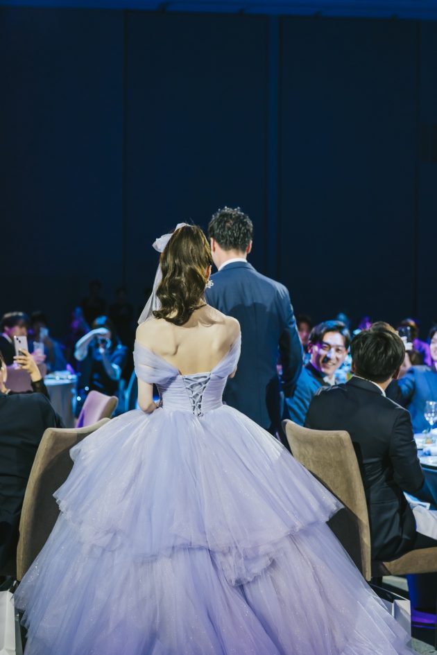 レンタルカラードレスとレンタルタキシード